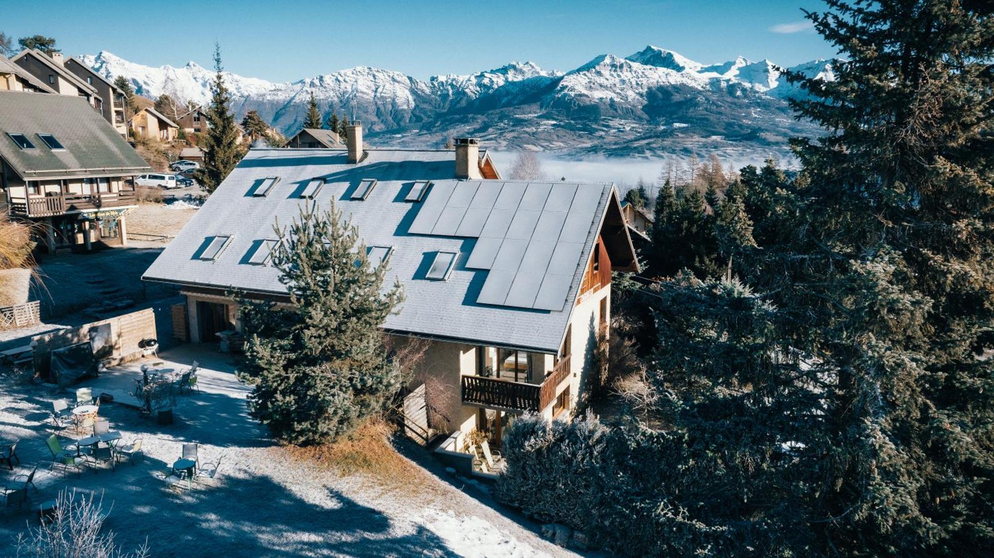 Maison L'Aiguille - 2 Appartements, 5 Chambres Et Table D'Hotes Au Pied De La Montagne A La Station De Laye Екстериор снимка